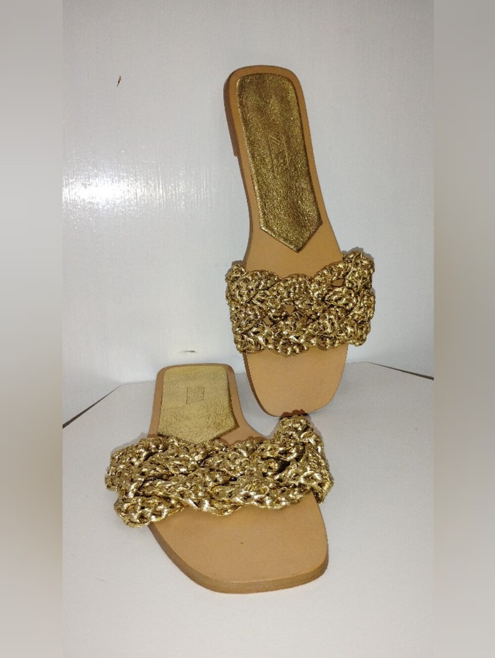 ZARA GOLD SLIDES - Picture 2 of 6